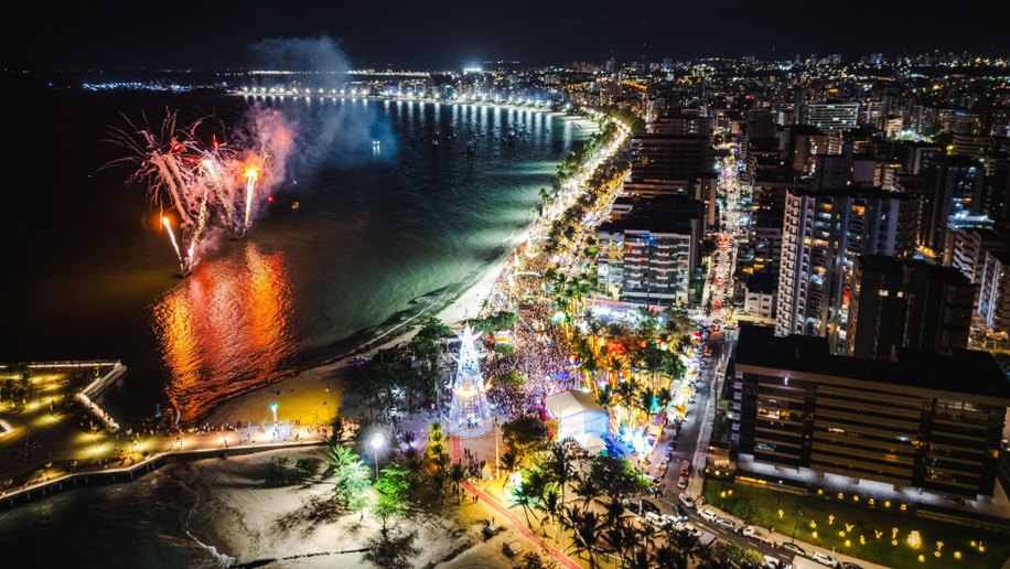 População de Maceió celebra o brilho do Natal de Todos Nós