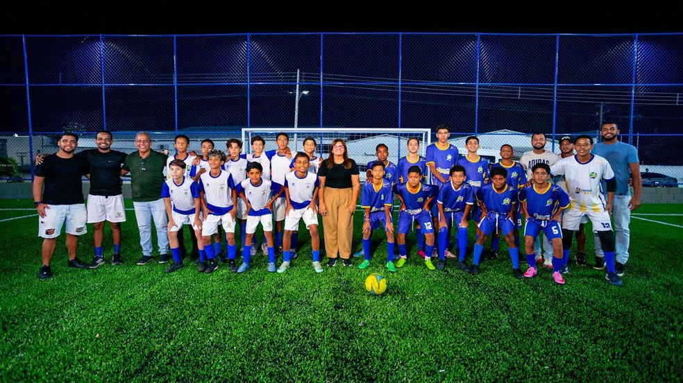 Prefeita Ziane Costa entrega o primeiro Centro Esportivo Comunitário de Delmiro Gouveia