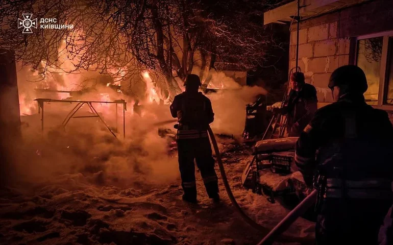 Rússia lança mais um grande ataque à rede elétrica da Ucrânia em meio a temperaturas congelantes.