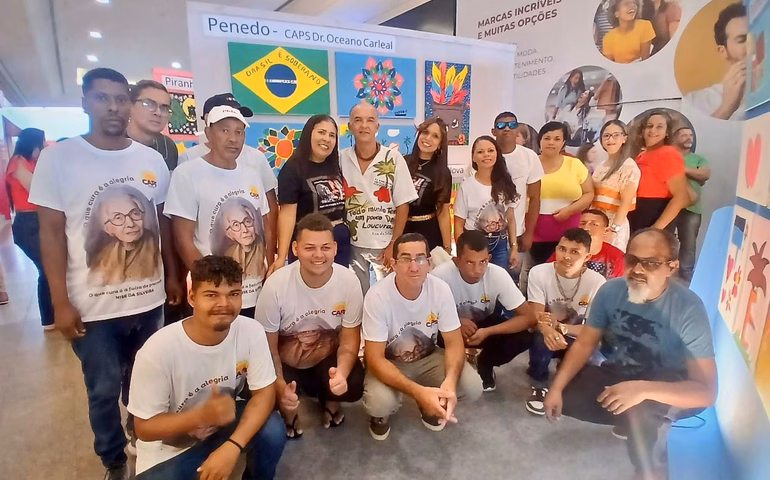 Usuários do CAPS de Penedo participam de exposição do Projeto Nise em Cores e Formas, em Arapiraca