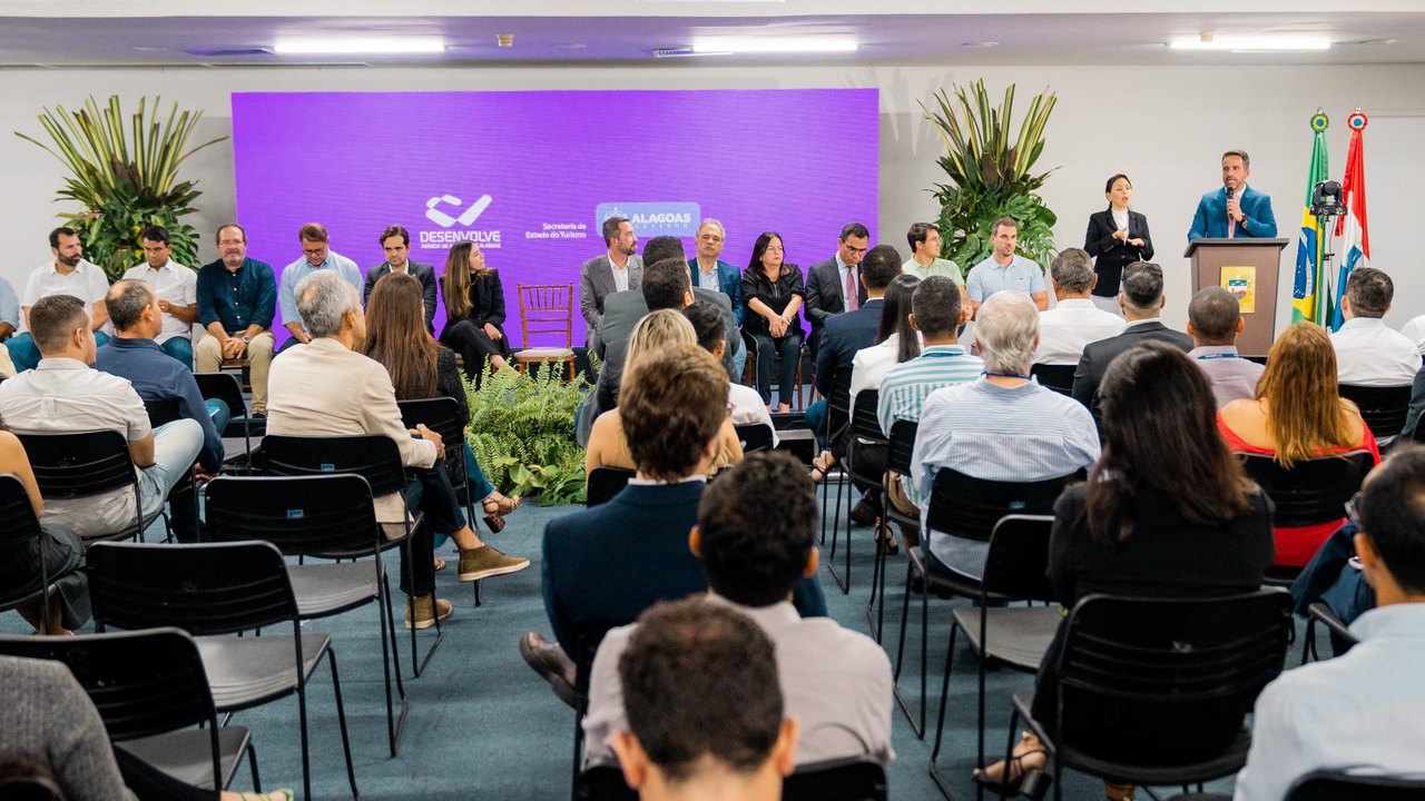 Governador destaca geração de empregos durante lançamento do Crédito do Trabalhador do Turismo