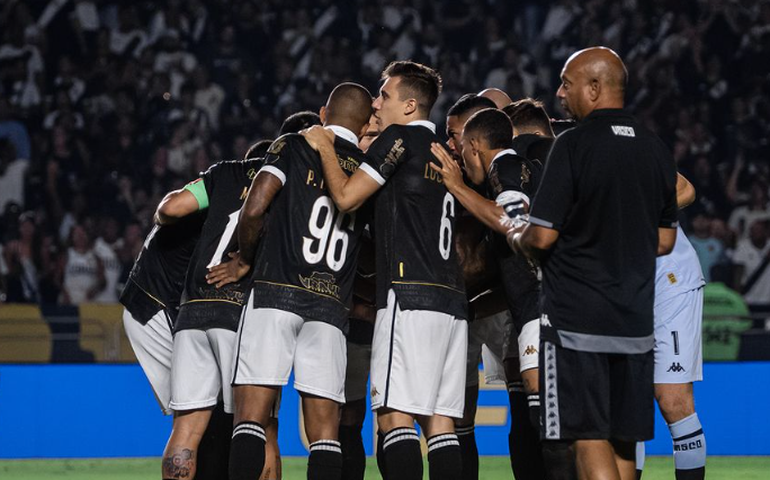 Chance de o Vasco ficar na Série A já é maior que a do Botafogo de ser campeão; números