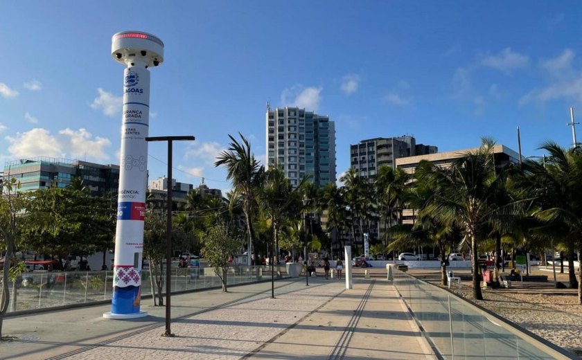 SSP promove campanha em totem de videomonitoramento no Marco dos Corais.