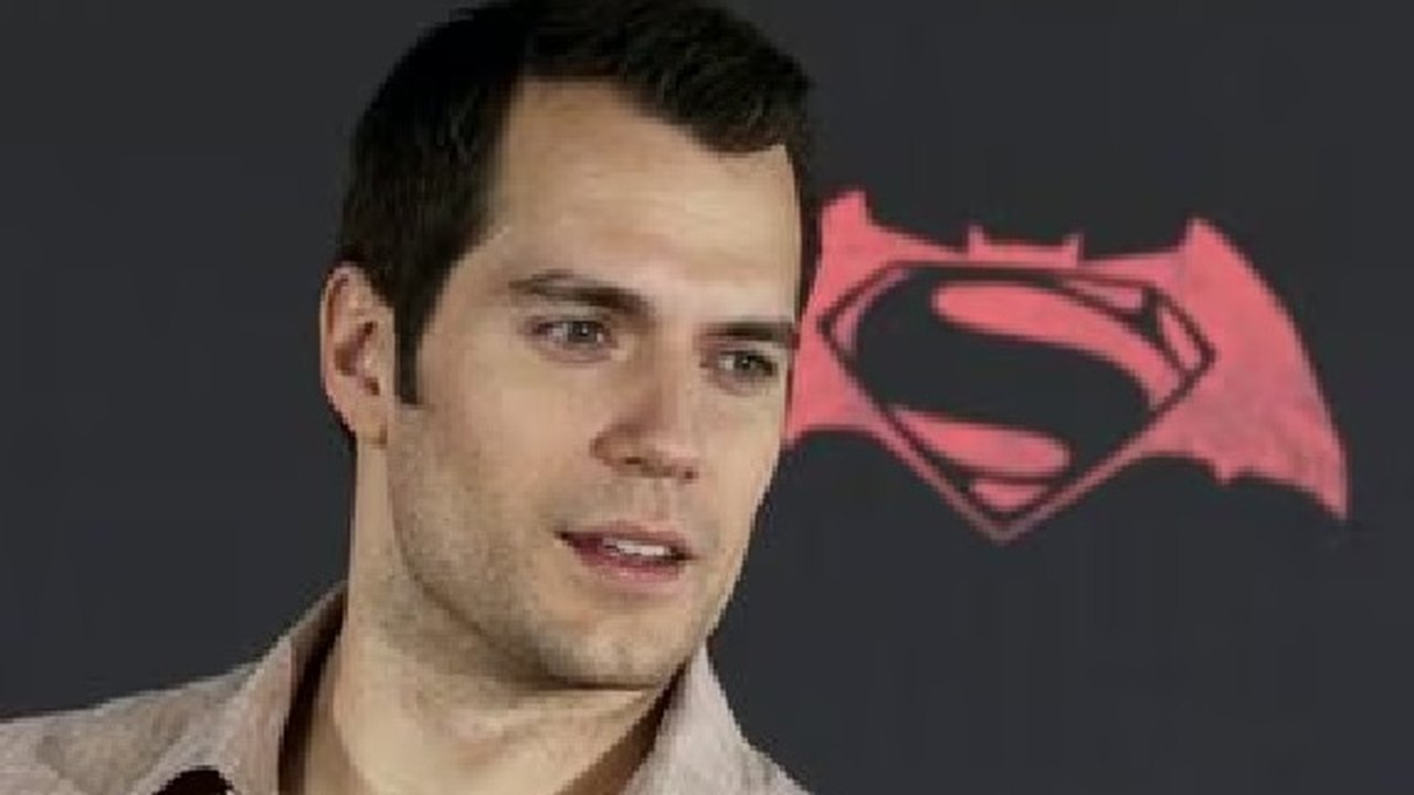 Cena que Henry Cavill gravou para 'The Flash' é cortada do filme