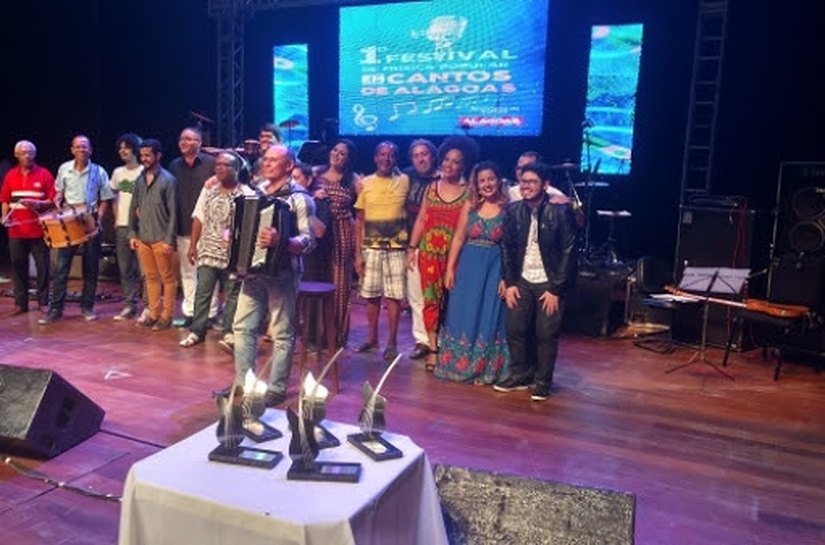 Luiz de Assis é o grande vencedor do Festival Em Cantos de Alagoas