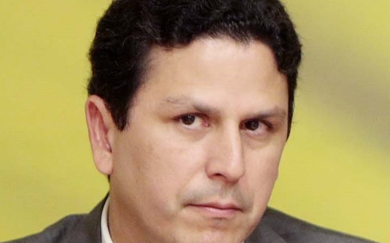 PSDB repudia atos bolsonaristas, mas adia decisão sobre apoio a impeachment