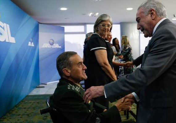 &#8216;Exército é o mesmo de 1964, mas circunstâncias mudaram&#8217;, diz comandante sobre pedidos de intervenção militar