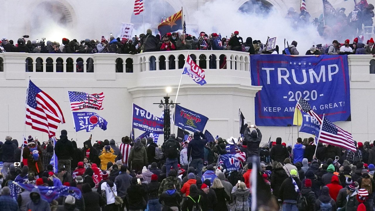 Governadores tentam derrubar ordem de Trump que acaba com direitos de filhos de imigrantes