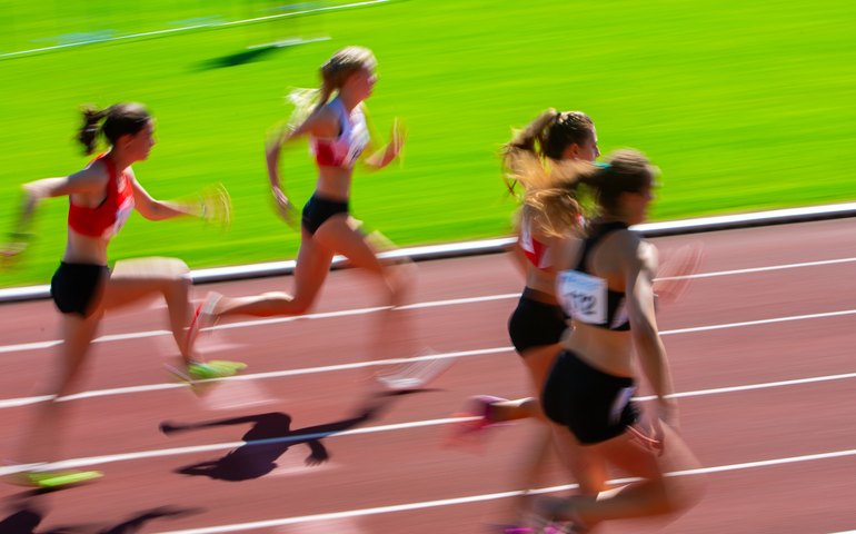 Confederação Mundial de Atletismo implanta teste de gênero à categoria feminina já no Mundial