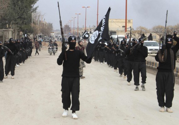 Estado Islâmico reivindica ataques a Paris, diz portal que monitora jihadistas