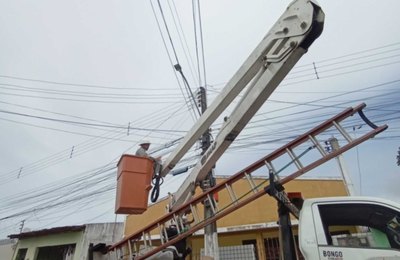 Ruas do São Jorge recebem mais 141 luminárias em LED