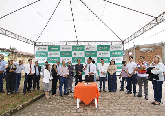 Prefeitura em Ação começa a drenagem e pavimentação de ruas no Juca Sampaio