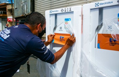 Mutirão da Equatorial chega a Ipioca com sorteio de geladeiras e diversos serviços