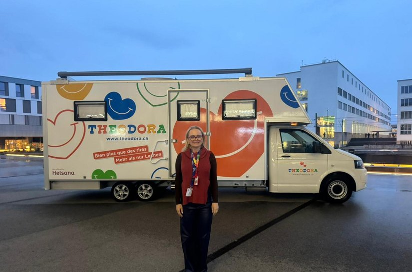 Sorriso de Plantão é destaque em encontro internacional de humanização hospitalar na Suíça