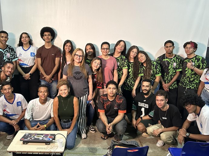 Cinema que nasce na escola: como um cineclube na rede pública de ensino está formando novos olhares