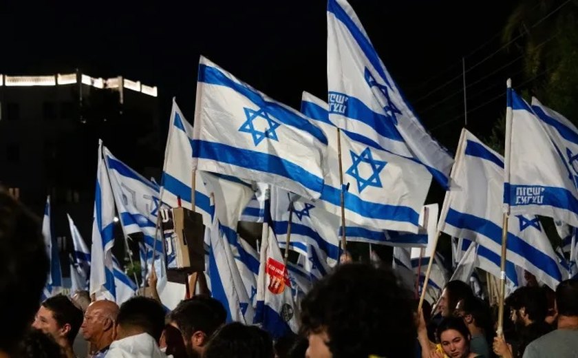 Suprema Corte de Israel começa a analisar reforma judicial que provocou manifestações massivas no país