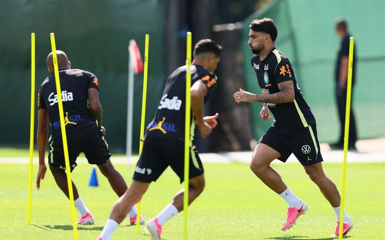 Seleção brasileira se reapresenta e inicia preparação para enfrentar o Haiti