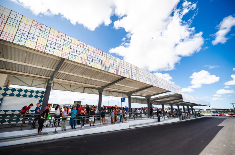 Terminal do Eustáquio Gomes atende milhares de moradores da parte alta