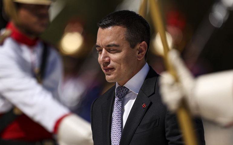 Em referendo, Equador rejeita instalar bases militares estrangeiras