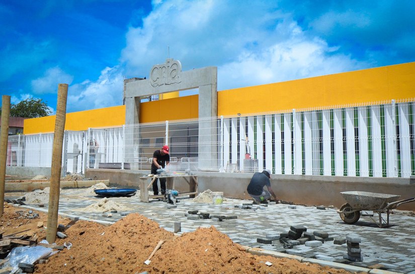 Obra da Creche Cria em Cajueiro entra na fase final com previsão para ser entregue em abril