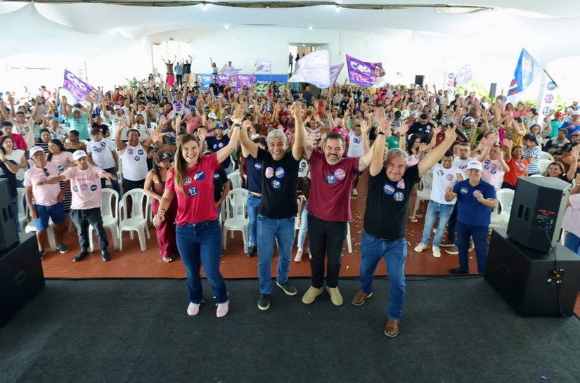 Em Viçosa, Ceci reúne apoiadores e mostra força de sua campanha para deputada estadual