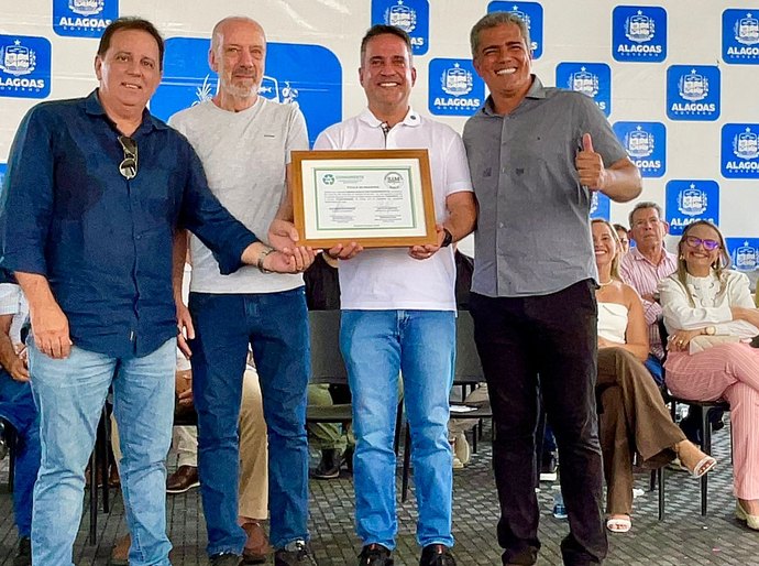 Em São Brás, Conagreste entrega a certificação SIM ao Frigorífico Santa Fé, o primeiro exclusivamente suíno de AL