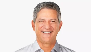 Candidato ao Governo de Sergipe, Rogério Carvalho será entrevistado na TV Atalaia nesta terça-feira