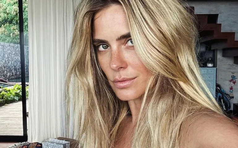 Vi pessoas usando a morte da Preta para dizer que eram próximas, revela Carolina Dieckmmann