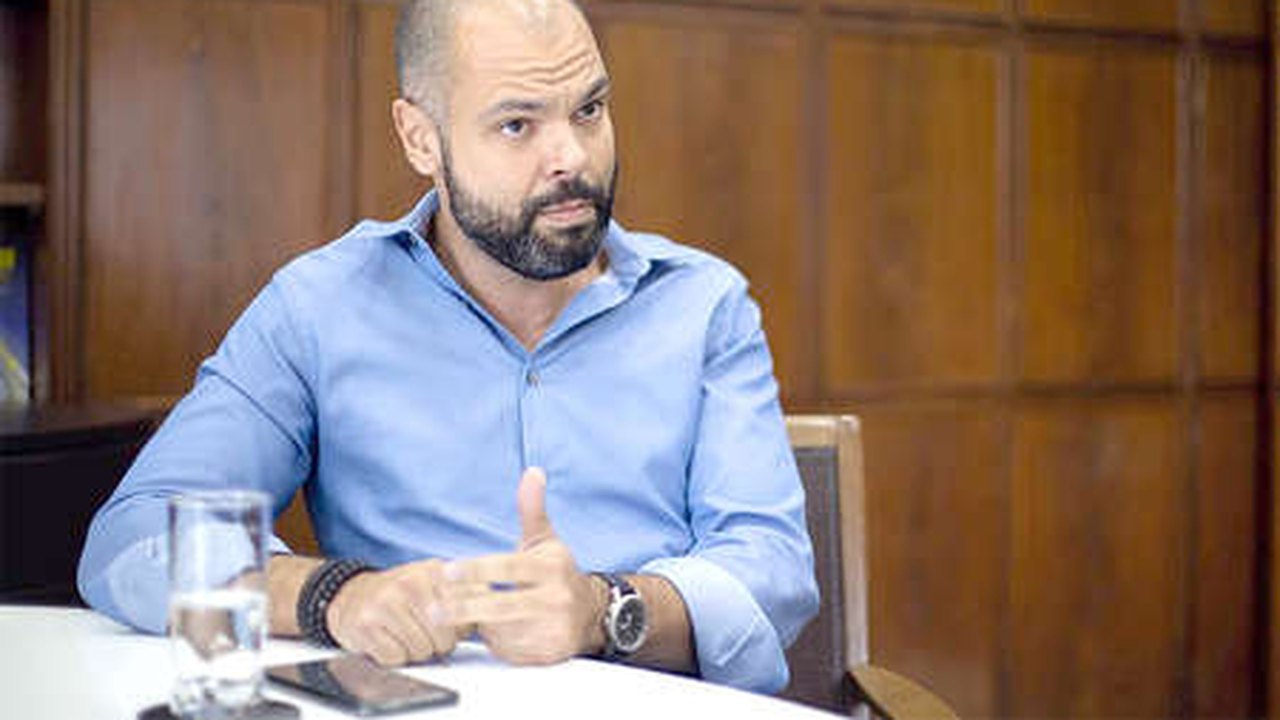 Covas diz que comitê de crise está trabalhando para diminuir estragos em SP