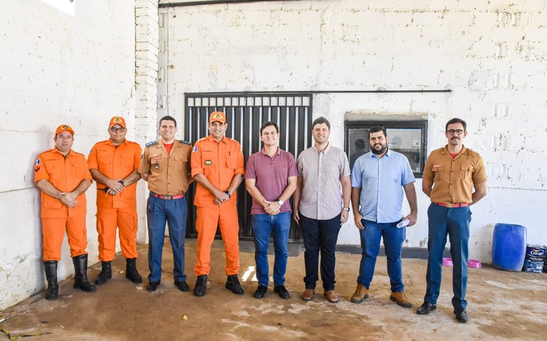 Reunião discute implantação de Posto do Corpo de Bombeiros em Coruripe