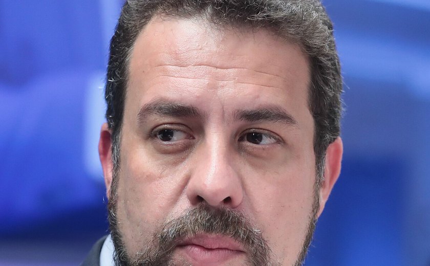 Alta rejeição a Boulos surpreende, e 2º turno será difícil para ele