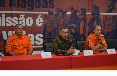 Visita técnica fortalece integração entre Exército e Corpo de Bombeiros Militar de Alagoas