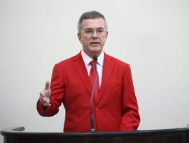 Ronaldo Medeiros celebra vitória de Lula e troca críticas com Cabo Bebeto na Assembleia de Alagoas