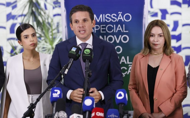 Motta quer imparcialidade no relatório do novo Plano Nacional de Educação