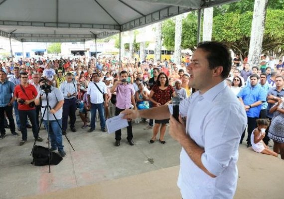 Renan Filho atende à antiga reivindicação e inicia melhorias no sistema de água de Capela