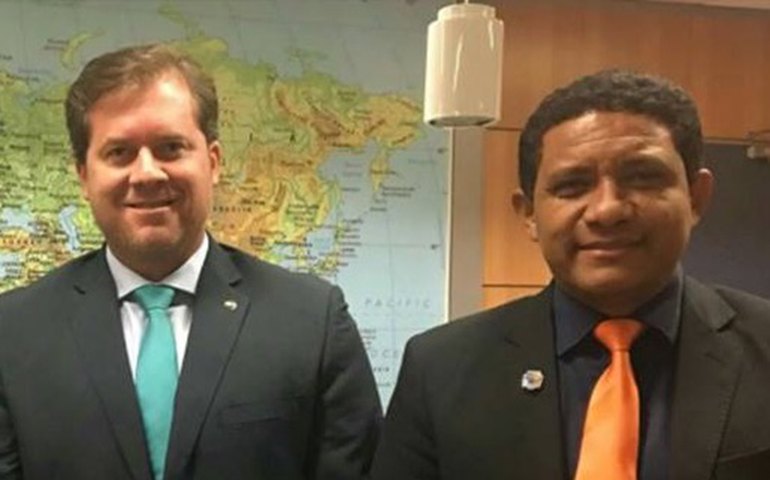 Júlio Cezar recebe ministro Marx Beltrão e secretário Alexandre Ayres, em Palmeira