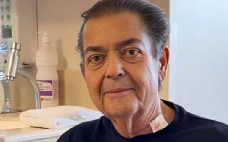 Jornalista rebate médico, atualiza estado de saúde de Faustão e garante que apresentador está bem