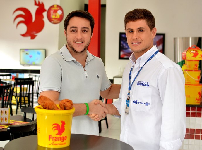 Loja modelo da rede Frango Americano em Maceió cresce após ações do ALI