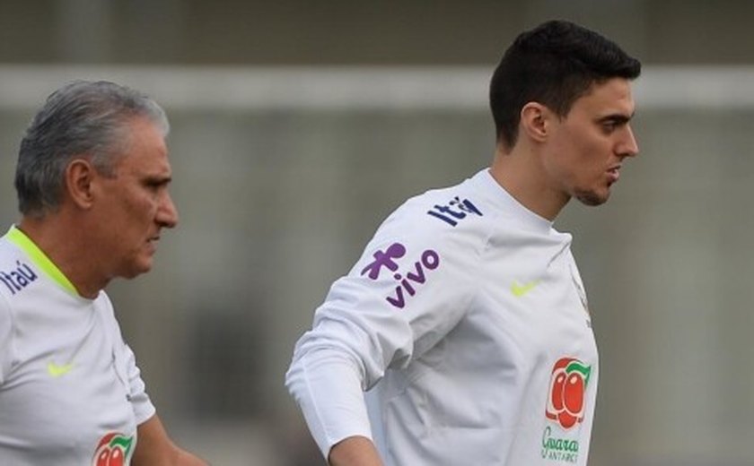 Após filho de Tite endossar posts homofóbicos, seleção diz repudiar preconceito