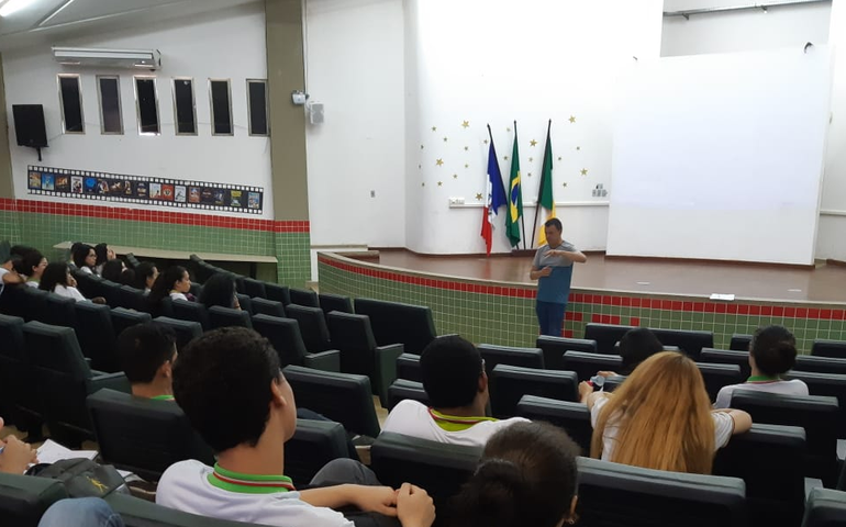 Alunos do campus Palmeira participam de preparatório para o Toeic/Bridge