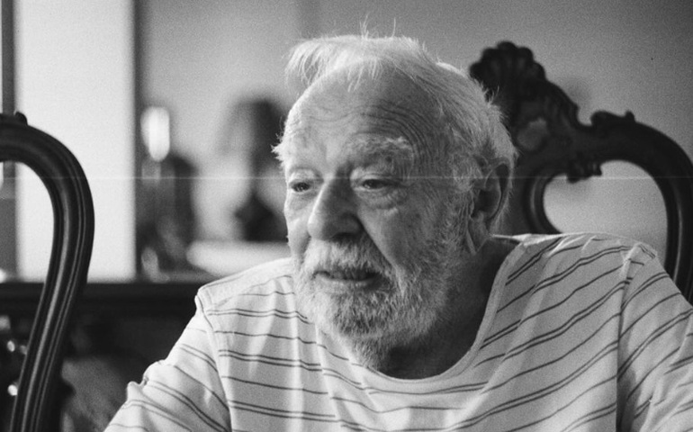 Morre o ator Emiliano Queiroz, aos 88 anos