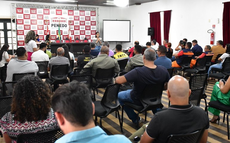 Reuniões ajustam celebração dos 140 anos da Festa de Bom Jesus dos Navegantes em Penedo