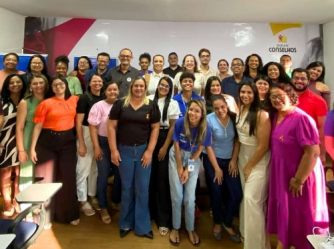 Membros do CMDCA de Campo Alegre participaram de capacitação em Maceió