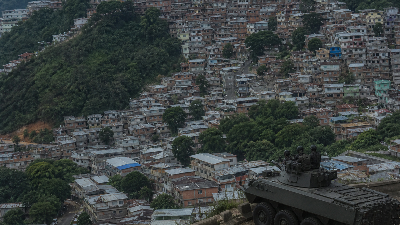 Estado e União firmam acordos para a retomada de territórios no Rio e proteção de vias expressas