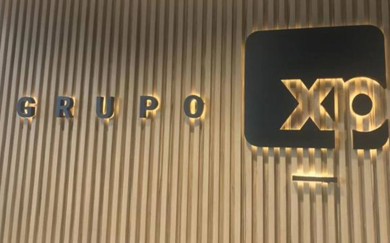 XP critica tarifa de bancos e Febraban reage