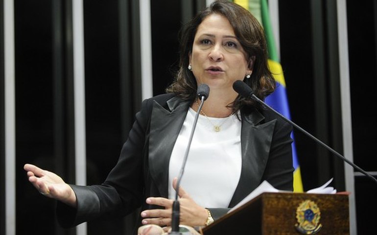 Senadora Kátia Abreu é internada no Sírio-Libanês em São Paulo com covid-19
