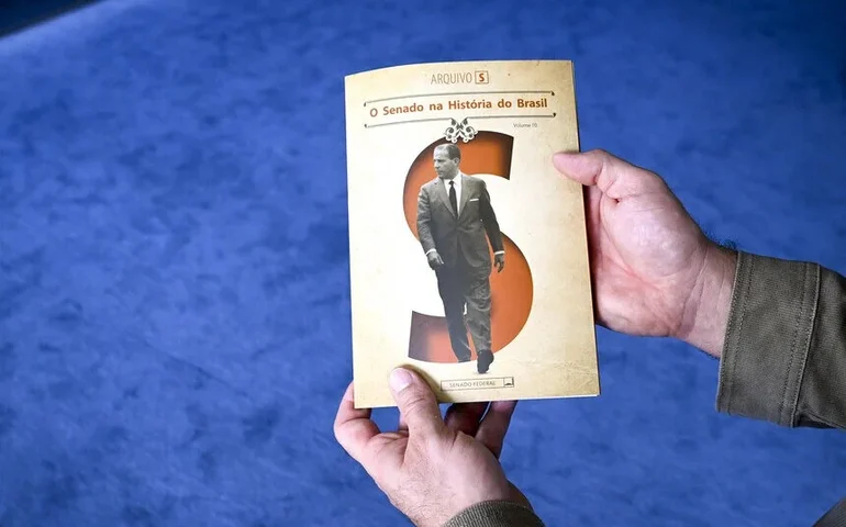 Senado lança 'Arquivo S' sobre história do Brasil em entrevista com Christian Lynch