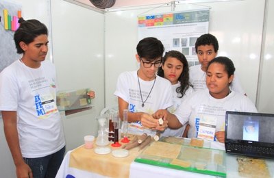 Escolas estaduaIs têm projetos selecionados para maior feira científica do País