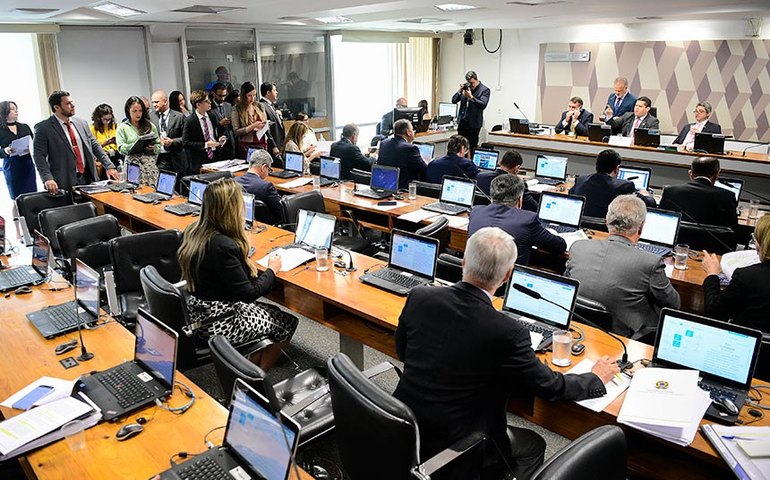 CCJ sabatina indicados ao STJ nesta quarta