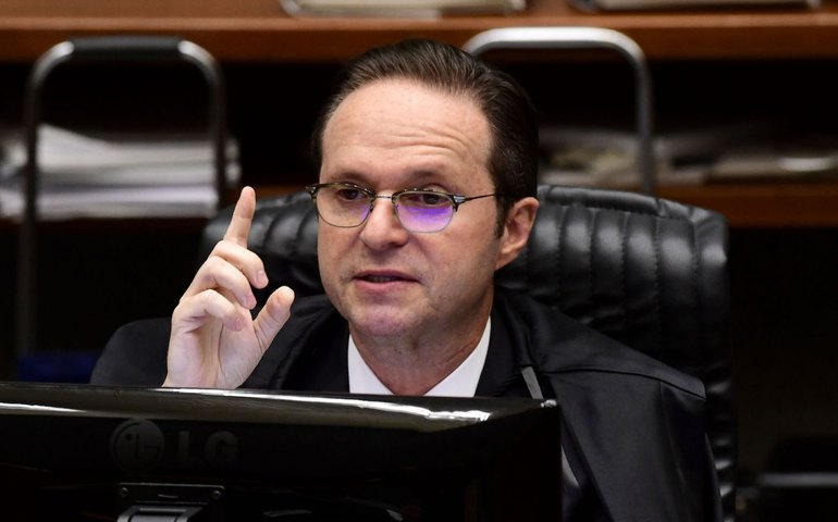 Ministro do STJ restabelece condenações de policiais por massacre do Carandiru